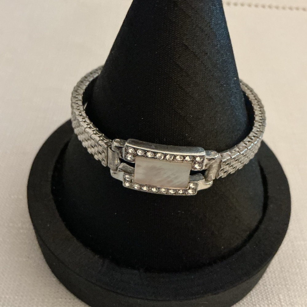 Monet Vintage Silver Tone Expansion Bracelet - Picture 4 of 5